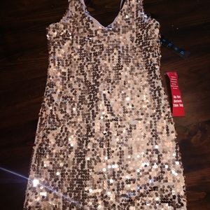 NEW Snap Sequin Dress Size Medium